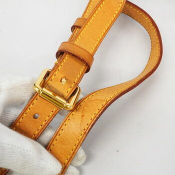 Louis Vuitton Monogram Menilmontan Shoulder Bag - Picture 11 of 12